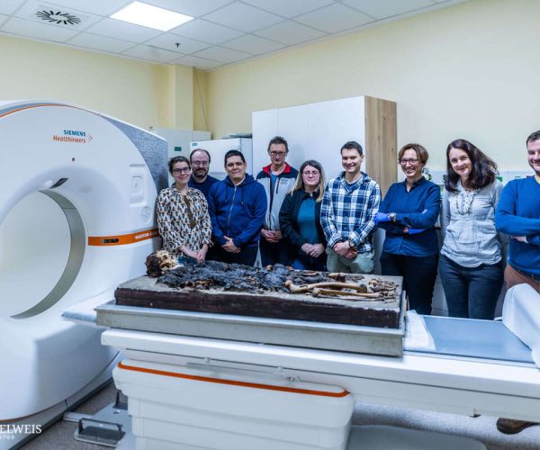 RS232797_0E1A8041_scl